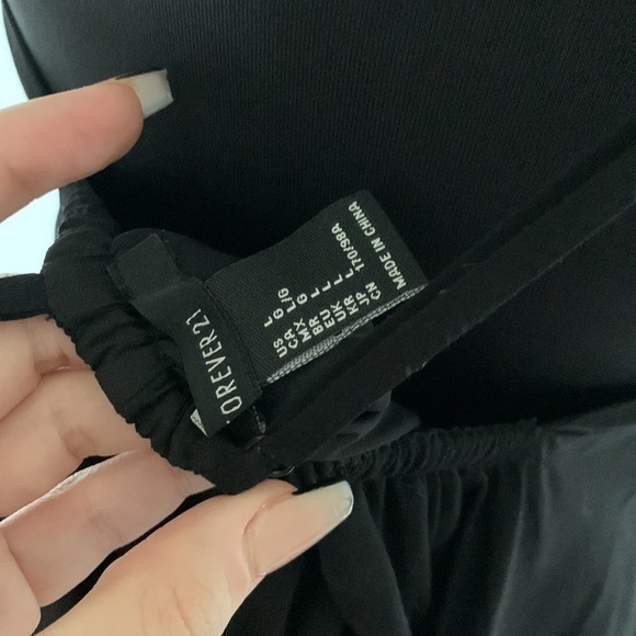 Forever 21 Strappy Black Skater Dress NWT​ Skater - Picture 6 of 7